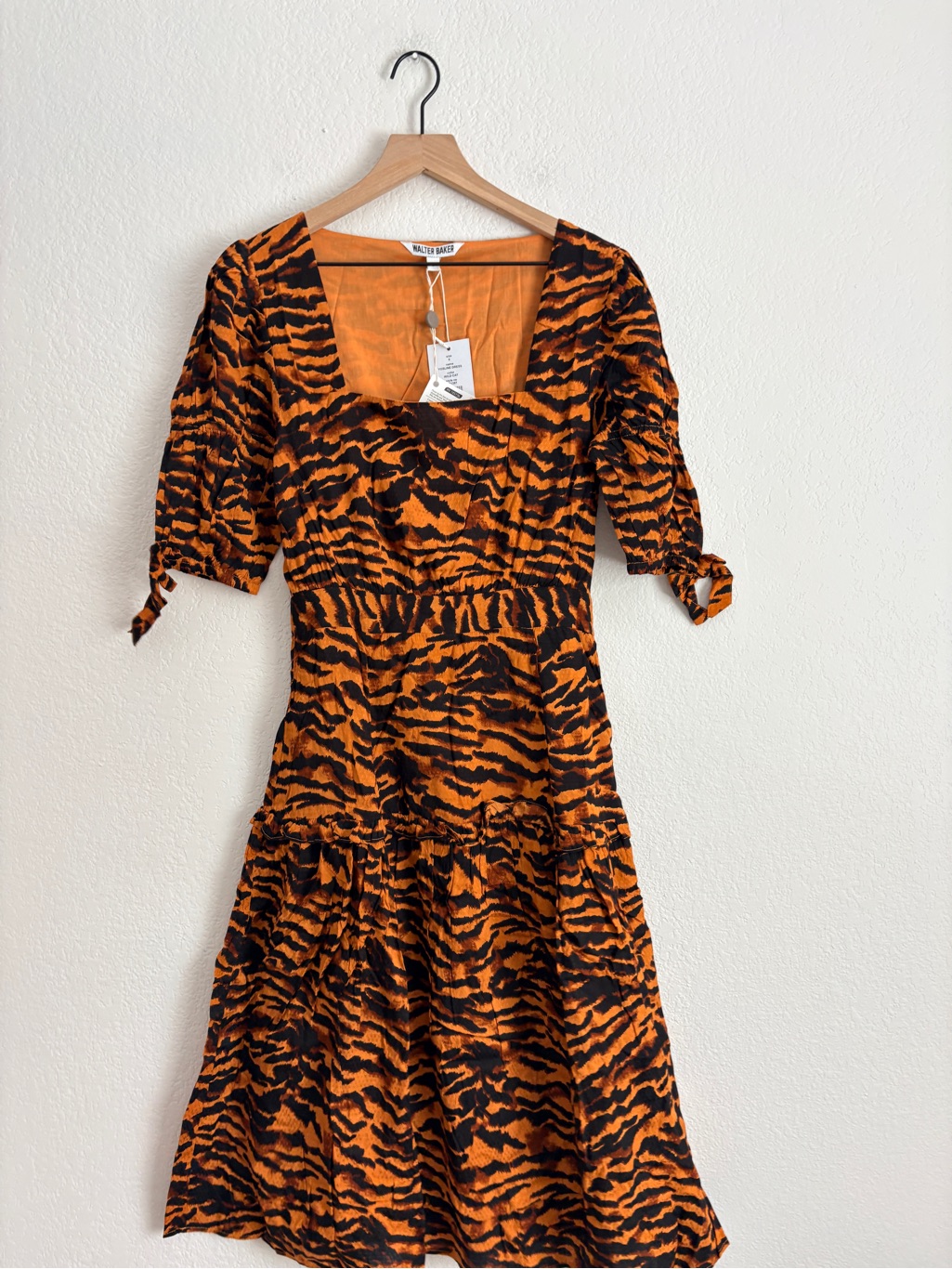 Nwt Walter Baker Yosline Gathered Tiger-Jacquard Midi Dress
